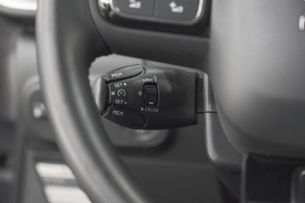 Citroen C3 puretech 110 eat6 business | trekhaak | camera | dodehoekdetecti