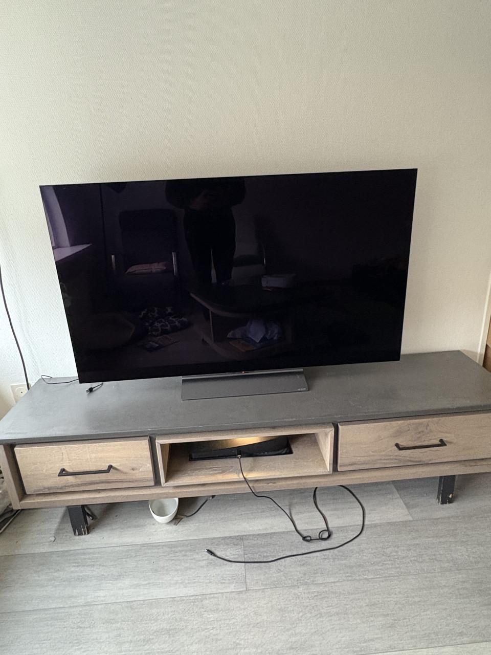 LG oled55c24la 55 inch.