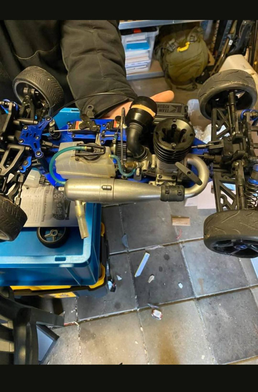 Nitro auto's + heel veel onderdelen