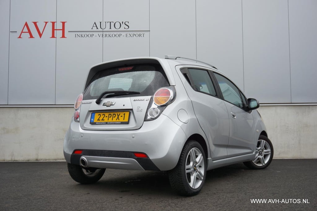Chevrolet Spark 1.2 16v lt