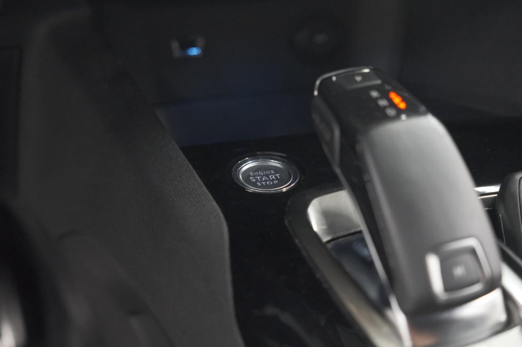 Peugeot 3008 1.6 puretech 180 gt line | camera | dodehoekdetectie | adaptie