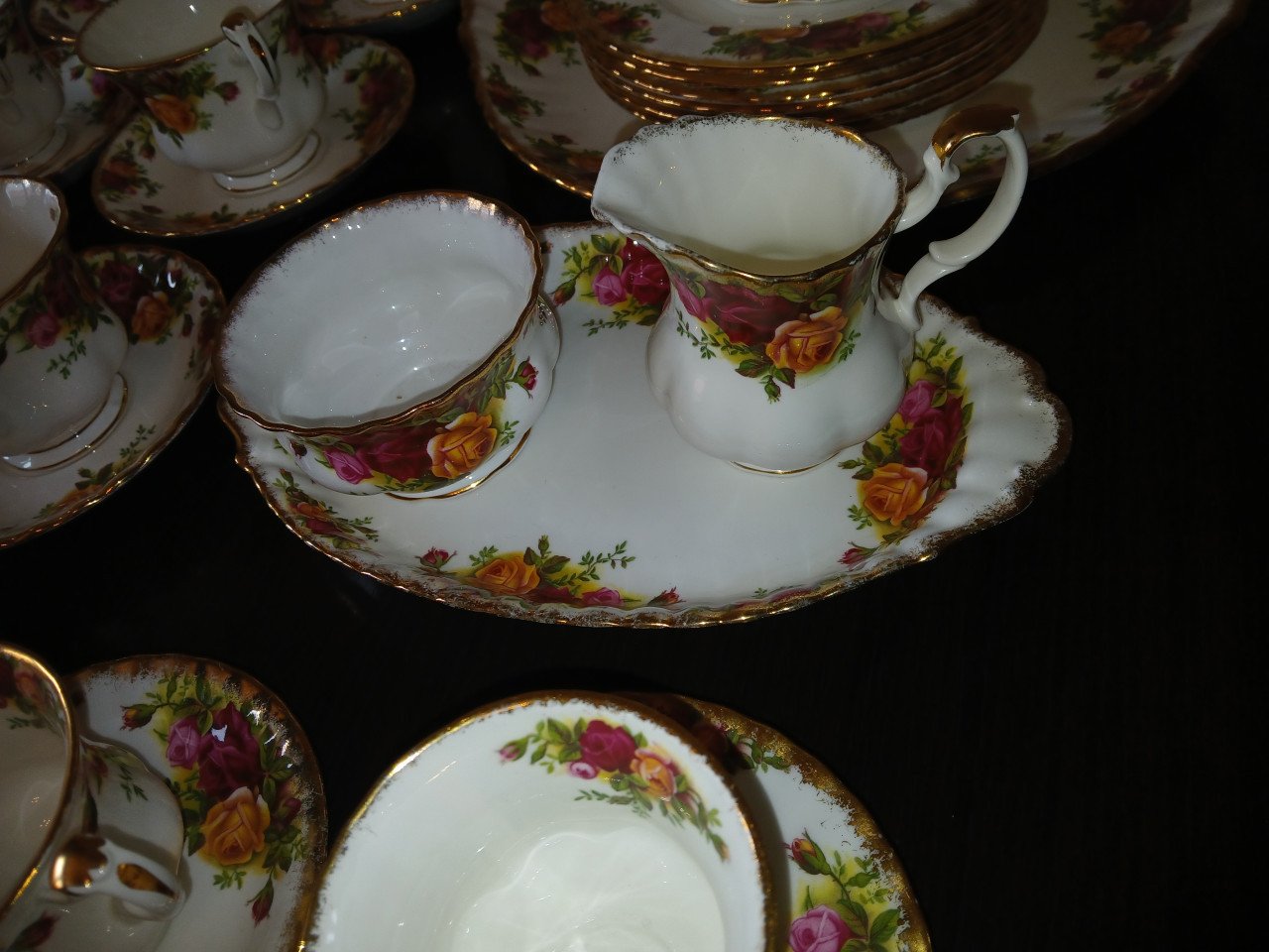 Servies royal albert old country roses