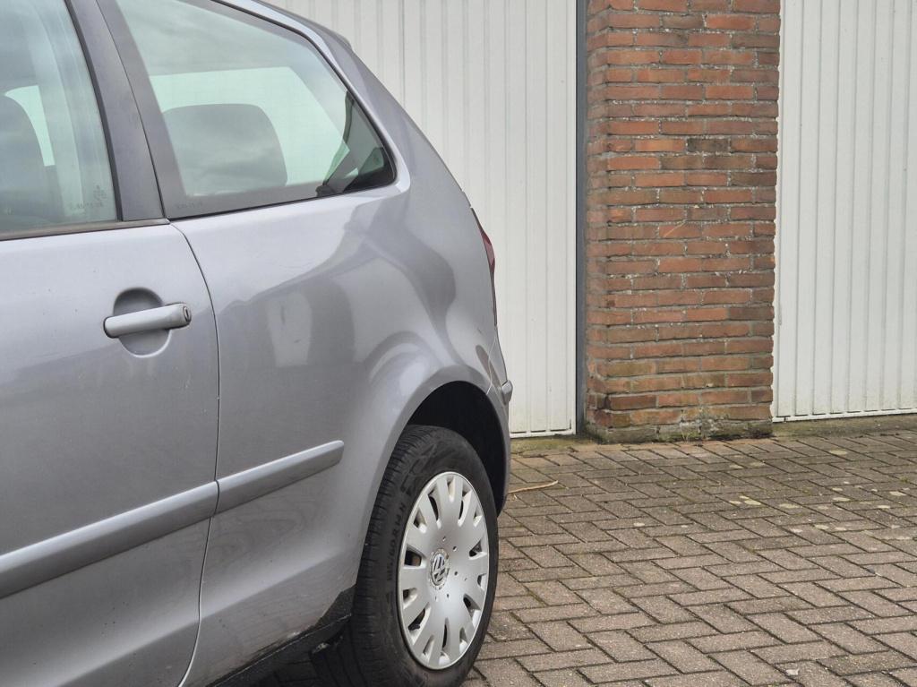 Volkswagen Polo 1.2 optive / origineel nl / airco