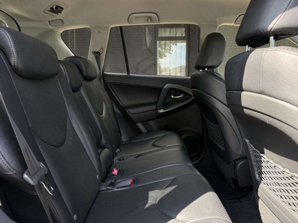 Toyota Rav4 2.0 vvti executive business - origineel nl -