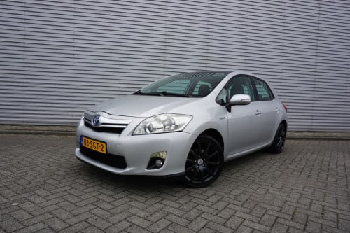 Toyota Auris 1.8 full hybrid aspiration automaat - airco / navi / cruise / 