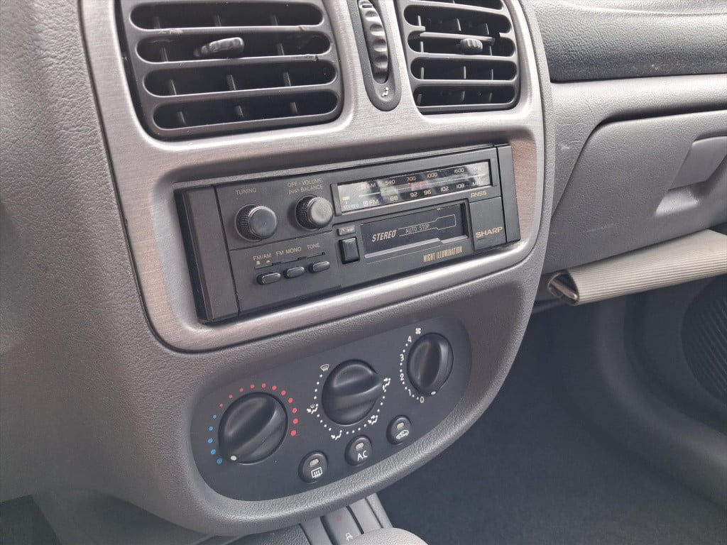 Renault Clio 1.6 rn automaat