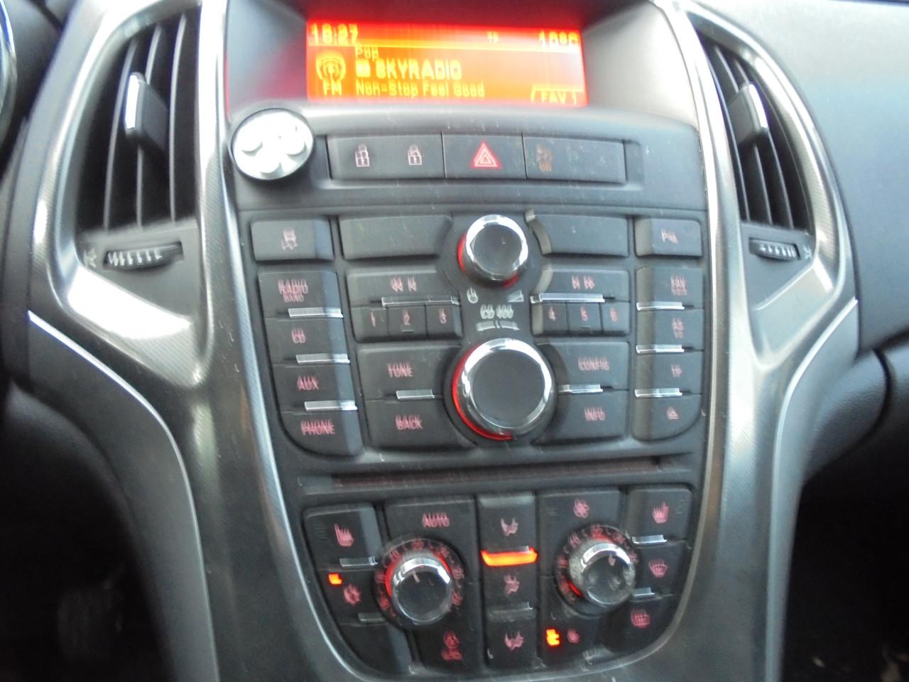 Astra 1.4 Turbo Sport uit 2010 / 140 Pk vol jaar APK bij aflevering € 2750