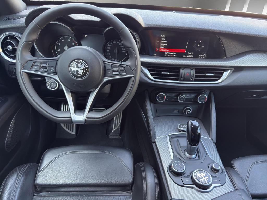 Alfa Romeo Stelvio 2.0 t awd super | 20" | camera | leder / sportstoelen | 