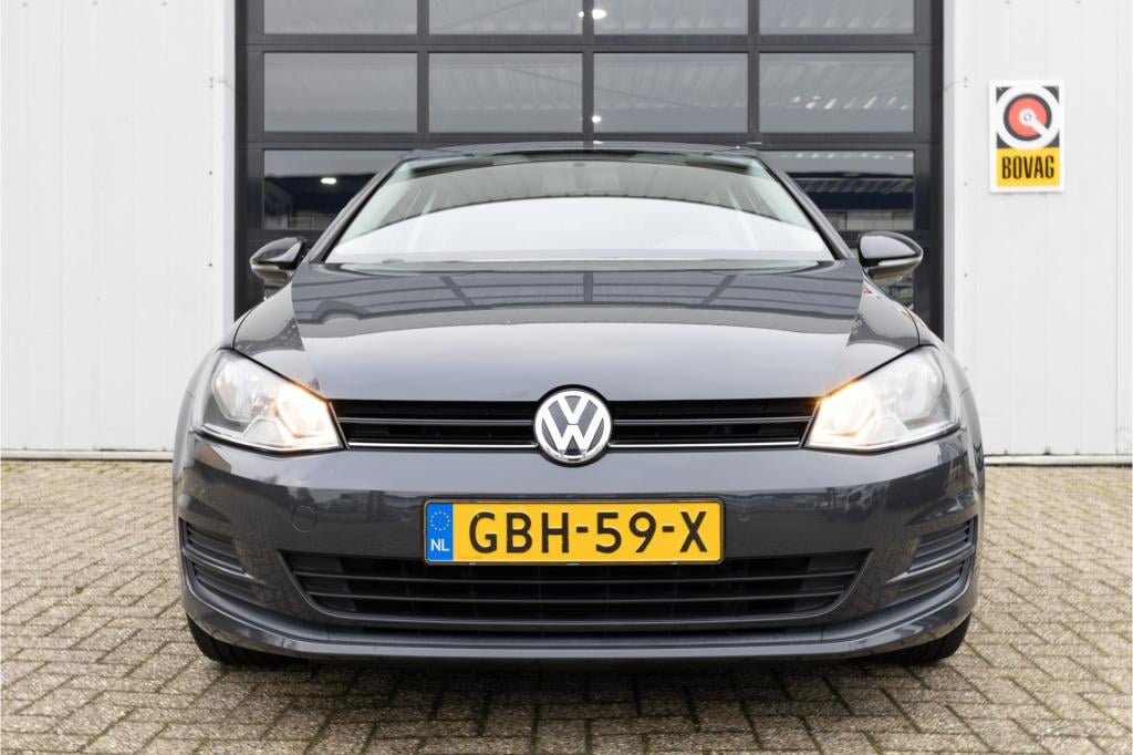 Volkswagen Golf 1.2 tsi edition ✅cr.control✅ac✅18inch