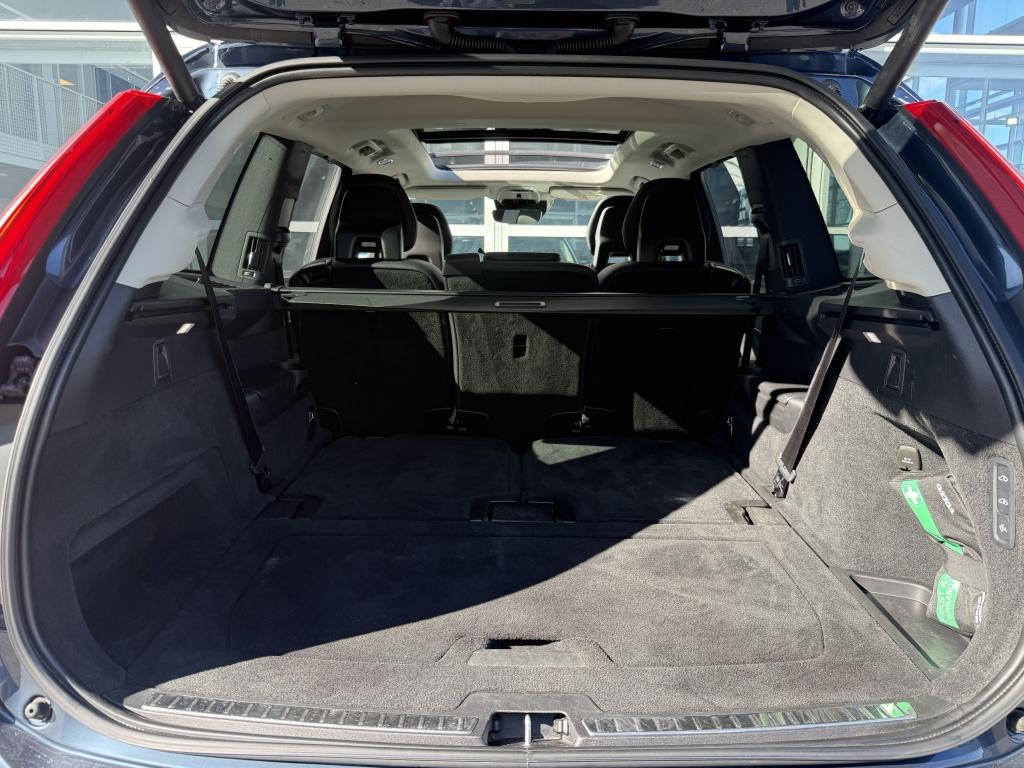 Volvo XC90 t8 390pk recharge inscription| panodak| luchtvering| trekhaak| 3