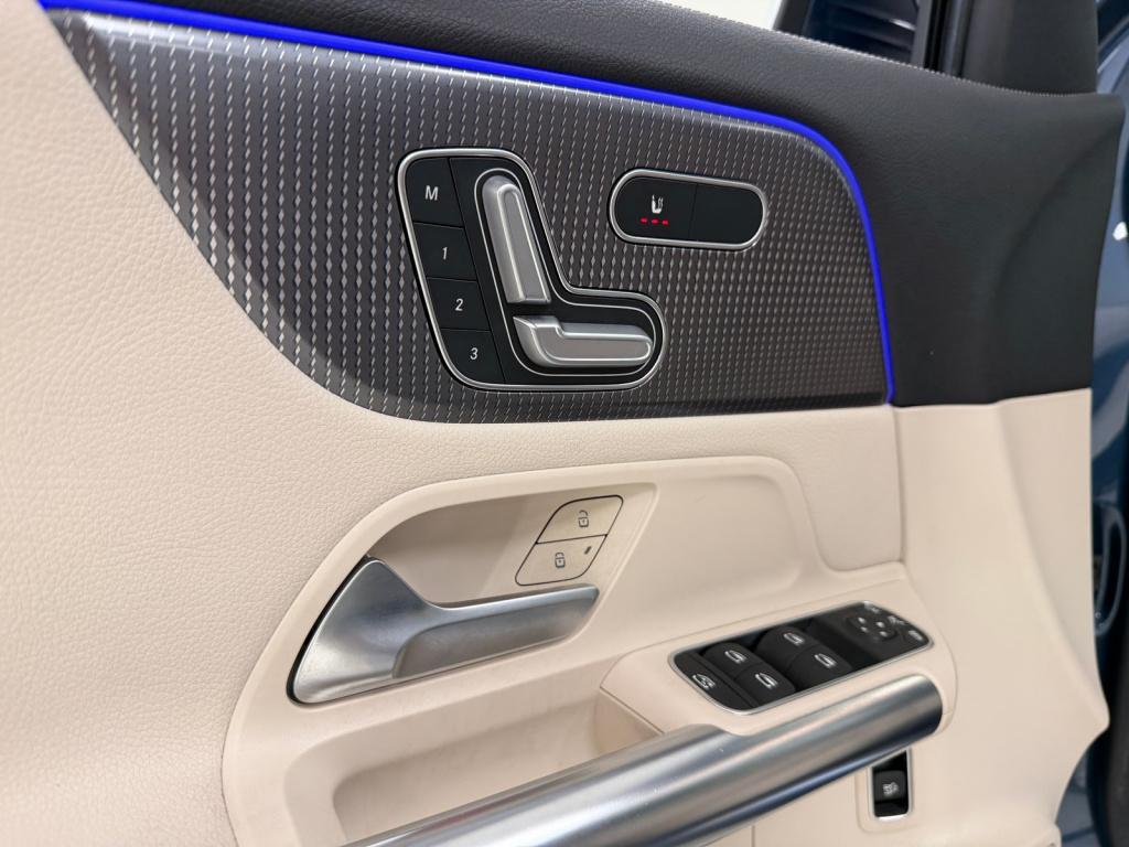 Mercedes-Benz Gla-klasse 200 luxury | full-option | memory | panoramadak | 