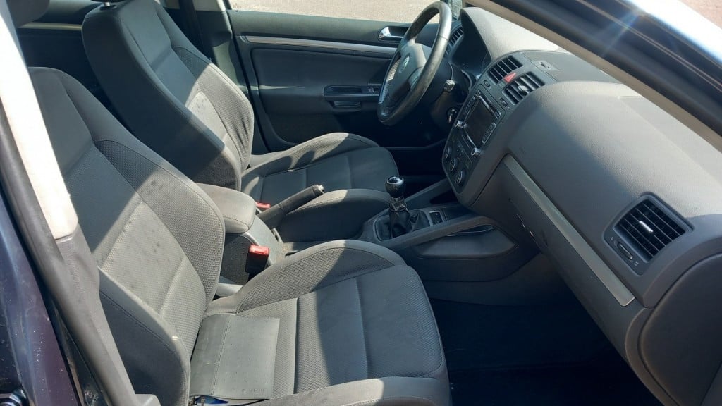 Volkswagen Golf 2.0 fsi sportline