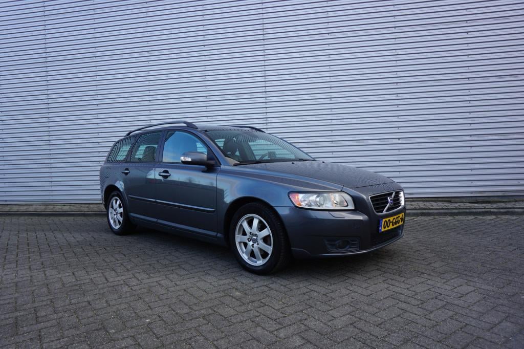 Volvo V50 2.0 edition ii airco / cruise / parkeers. / elektr. ramen /trekha