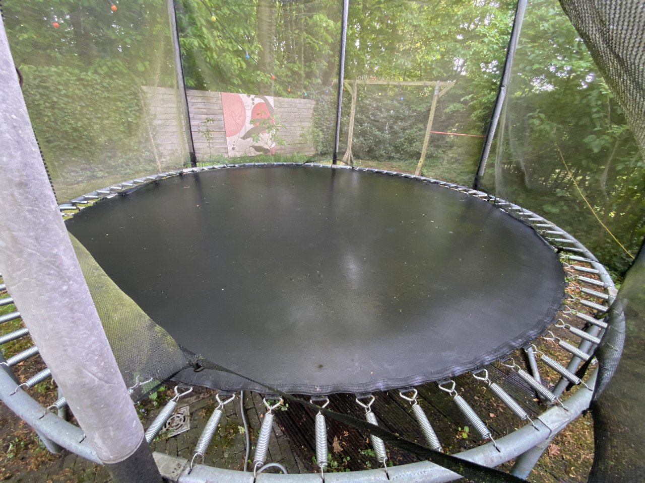 Trampoline