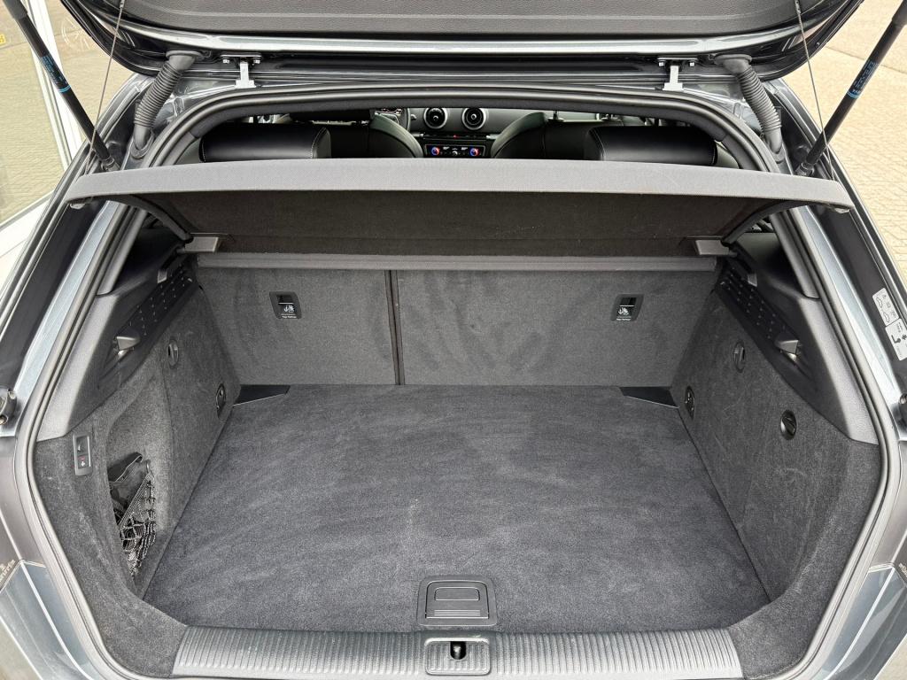 Audi A3 sportback 35 tfsi cod advance sport s line