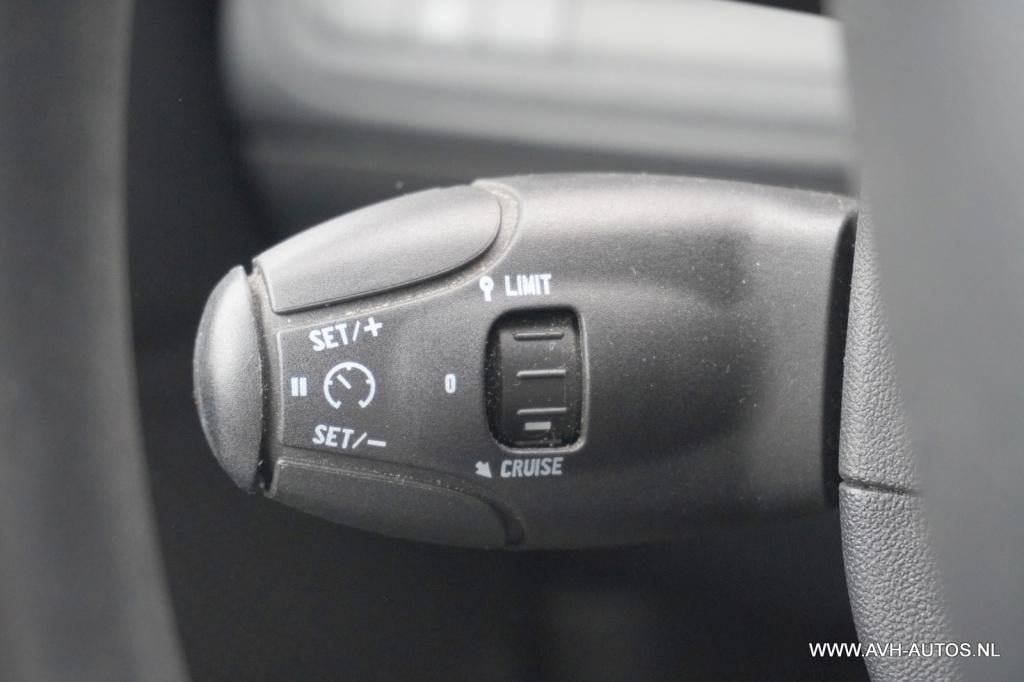 Peugeot 208 1.4 vti active