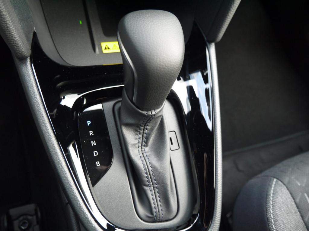 Toyota Yaris Cross 1.5 hybrid 130 dynamic|comfort pack|rijklaar