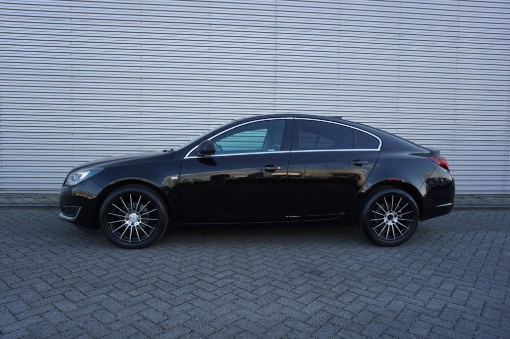 Opel Insignia 1.6 cdti innovation automaat - airco / navi / cruise / elektr