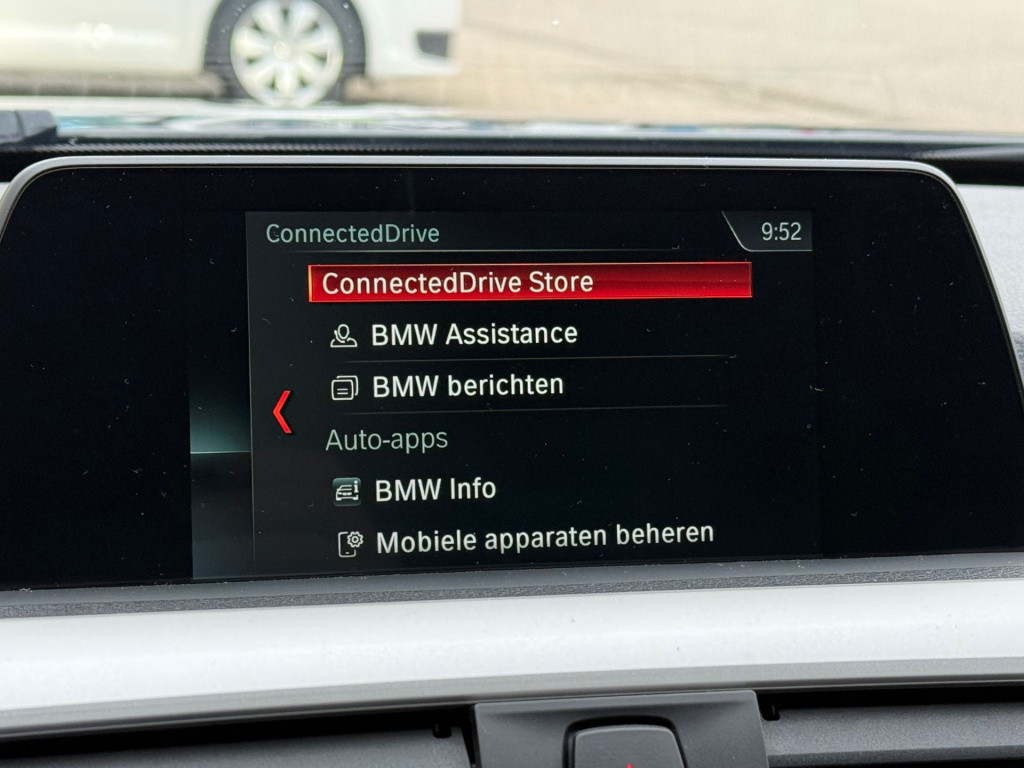 BMW 3-serie 318i executive