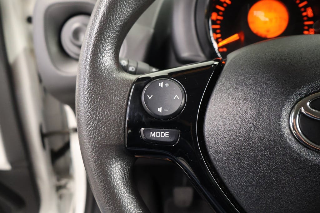 Toyota Aygo 1.0 vvt-i x-fun