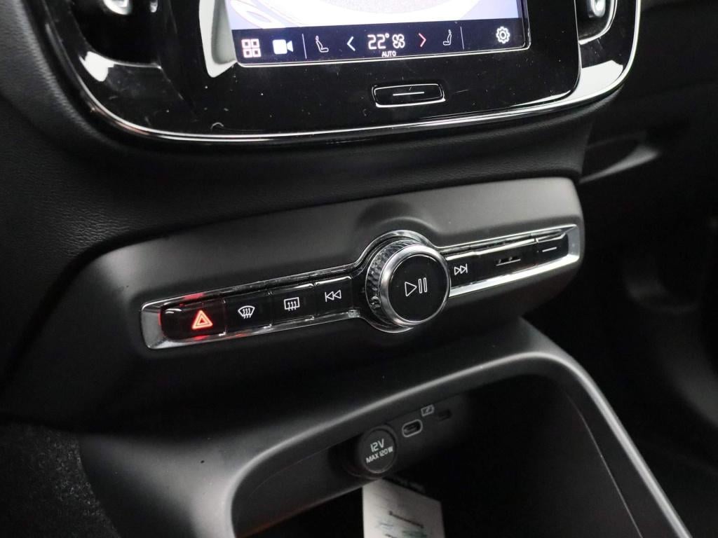 Volvo XC40 recharge core | navigatie | climate control | camera | led verli