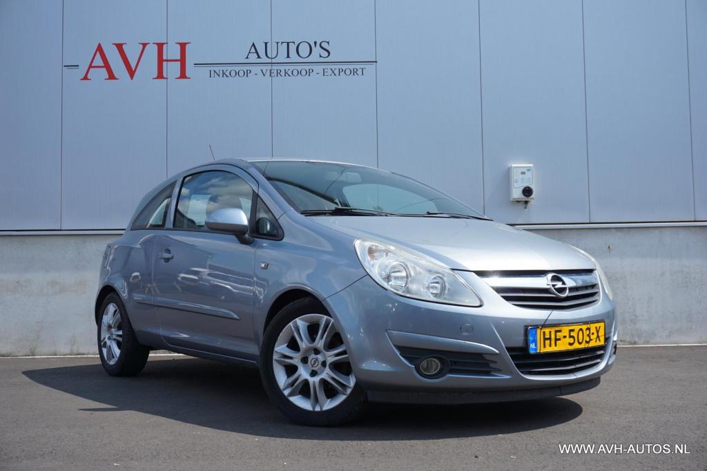 Opel Corsa 1.2-16v essentia