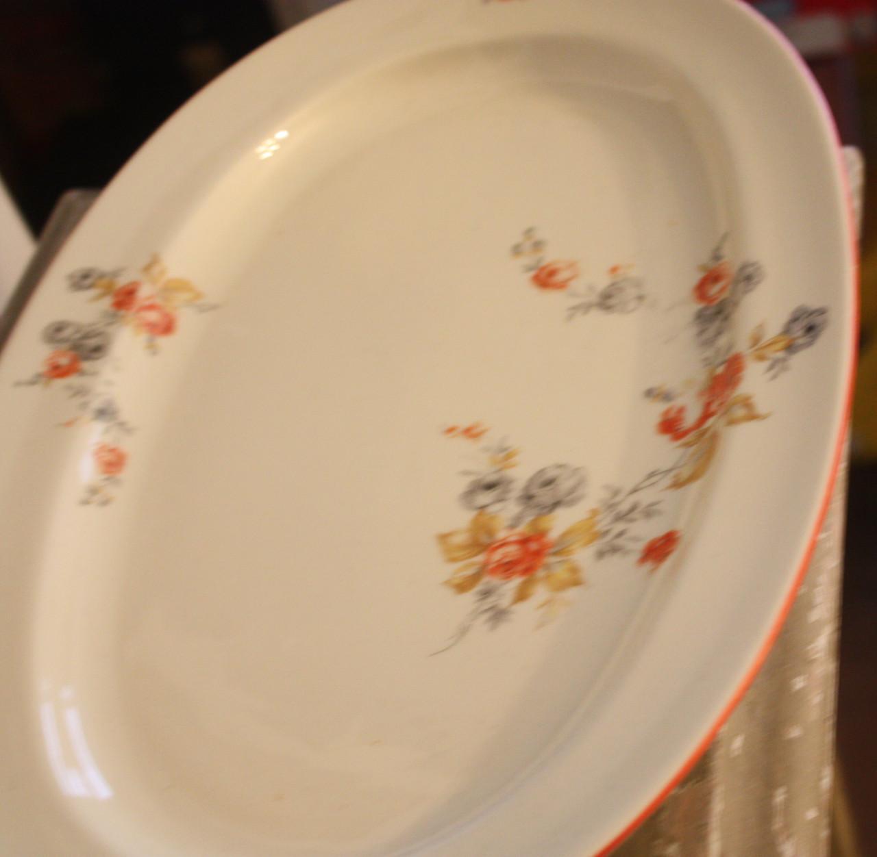 Schaal met bloemen print