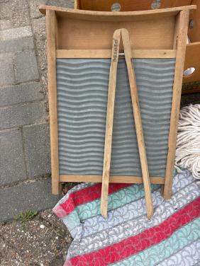 Was bord met knijper
