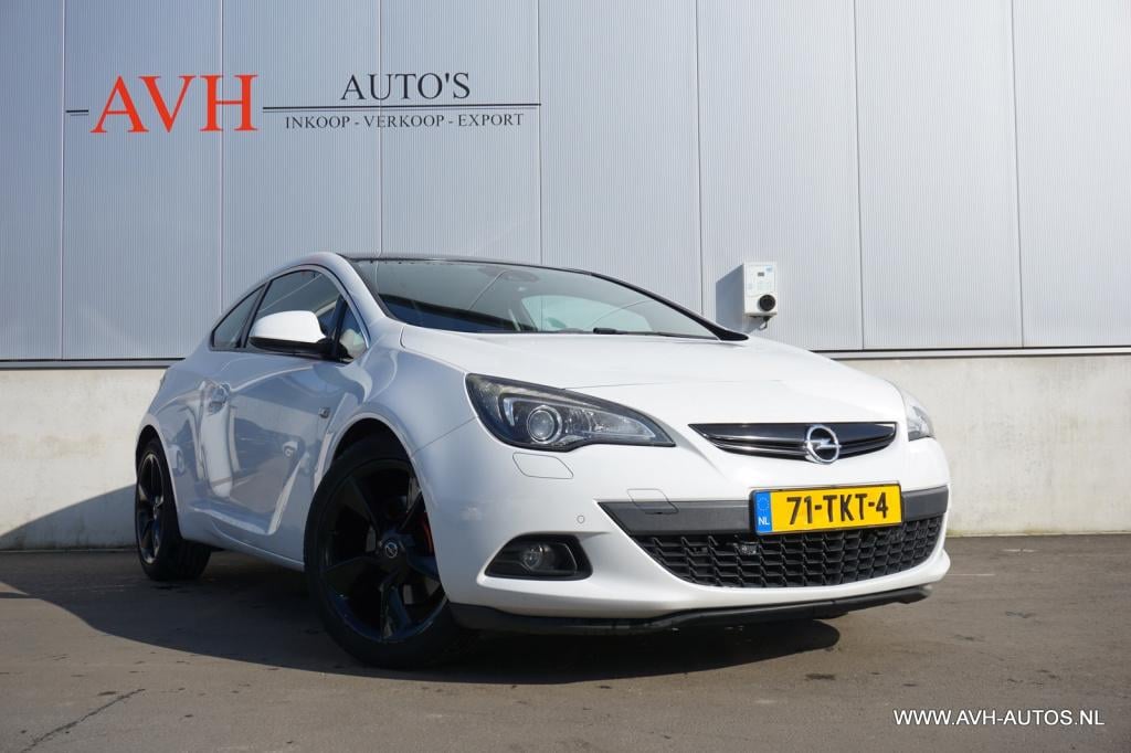 Opel Astra gtc 1.4 turbo sport