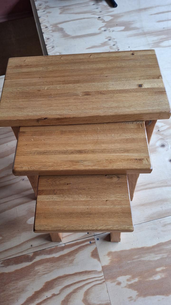 Antieke lampet set, trio bijzet tafeltjes, keuken trolly