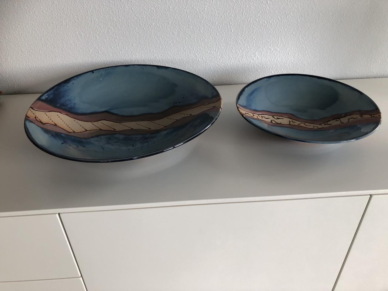 2 keramiek (fruit) schalen van Ed en Jet Meissenberg