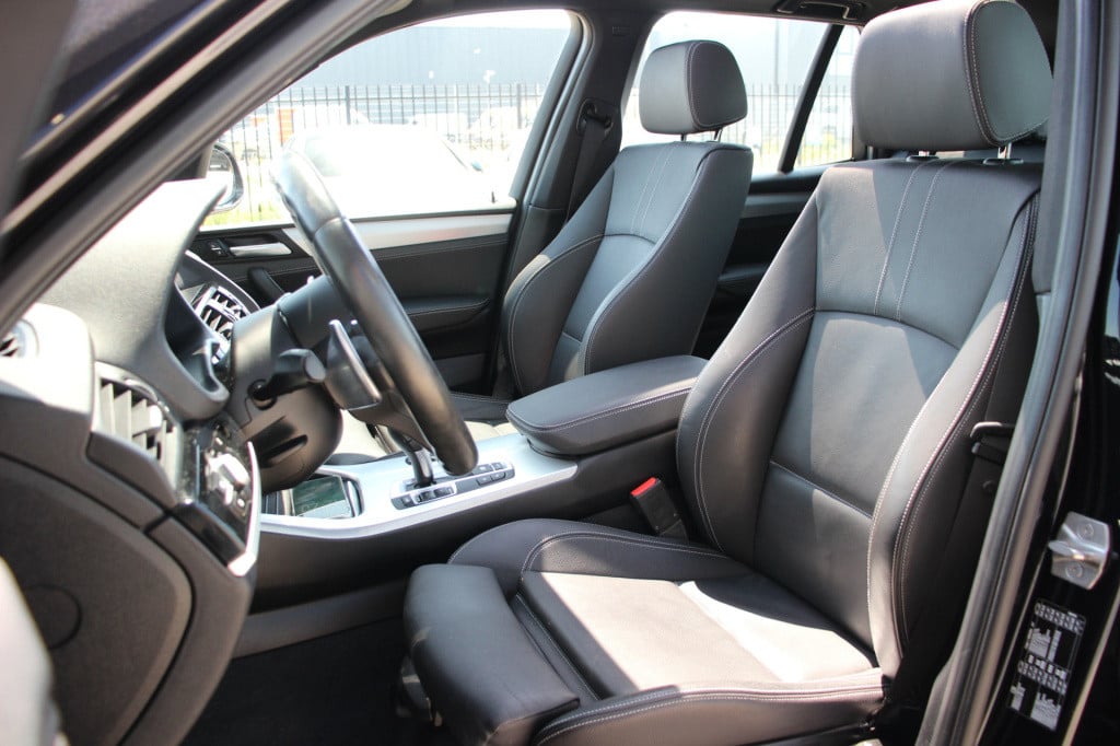 BMW X3 sdrive20i centennial high executive | m pakket | pano | leder | head