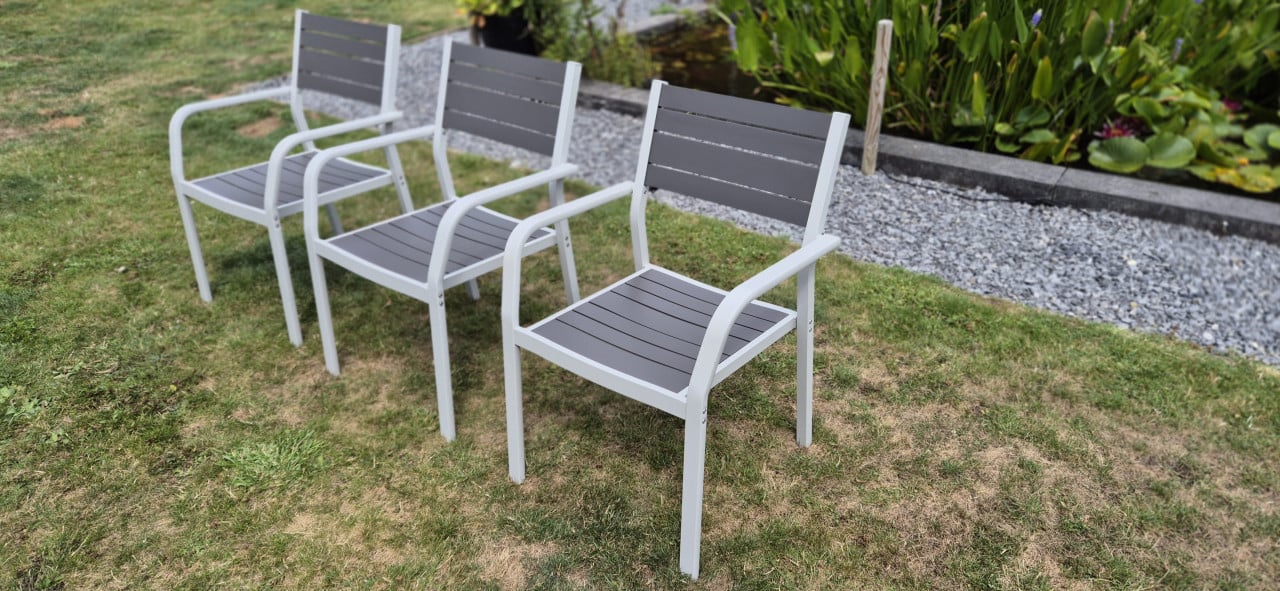 Terras stoelen