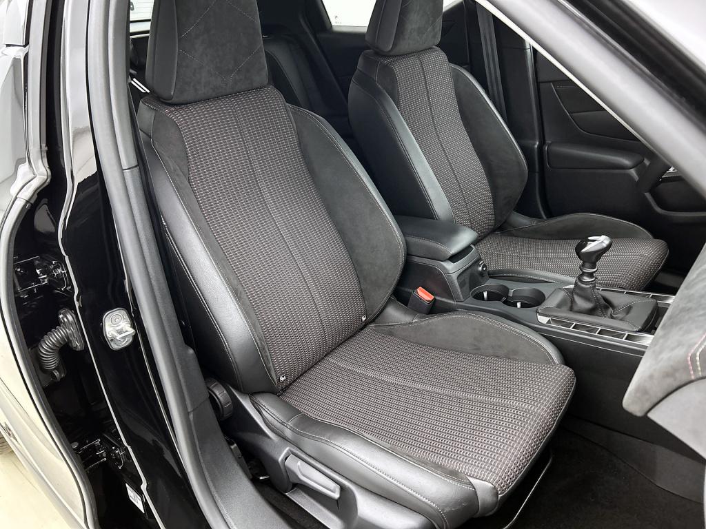 Ds Ds 3 100pk performance line | rijklaar | keyless entry | parkeersensor v