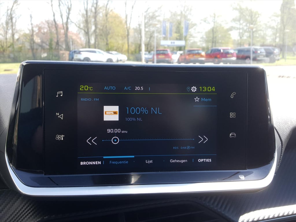 Peugeot 208 active pack 50kwh 136pk 1-fase 12% bijtelling cruise & climate 