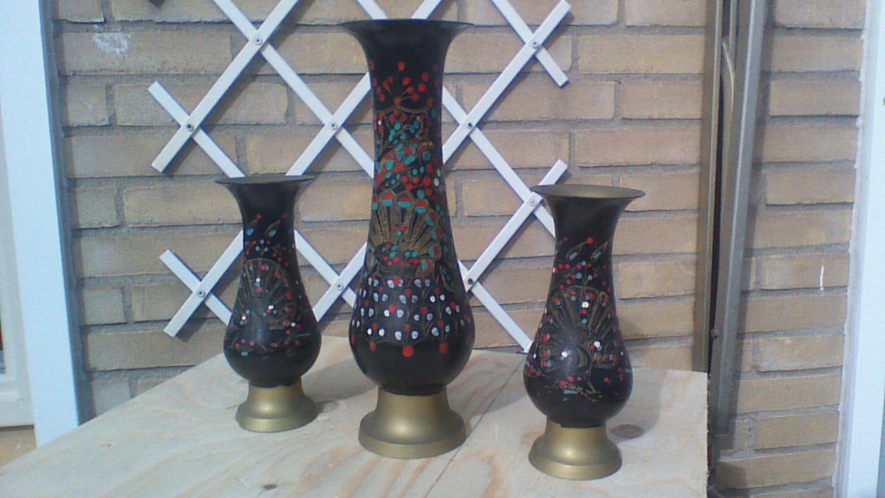 Te Koop 3 koperen vazen