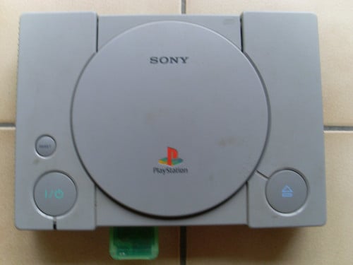 Sony playstation SCPH-7502