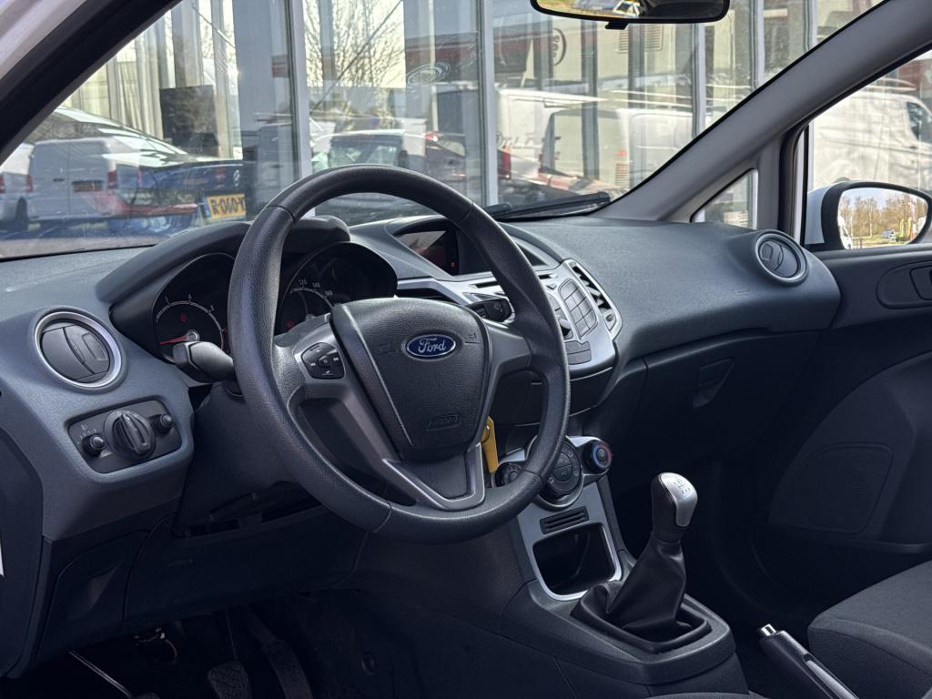 Ford Fiesta 1.25 limited | airco | stoelverw. | sportvelgen
