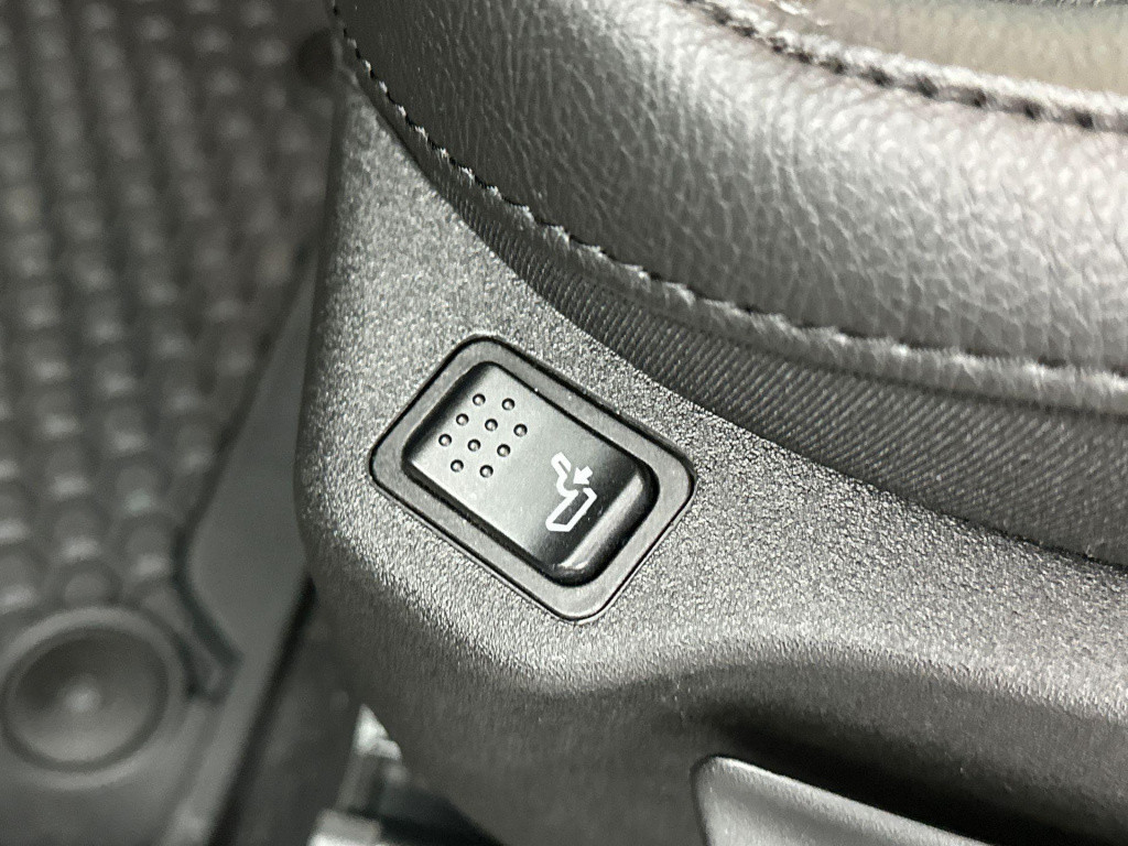 Jeep Compass 4xe 190pk plug-in hybrid electric altitude | achteruitrijcamer
