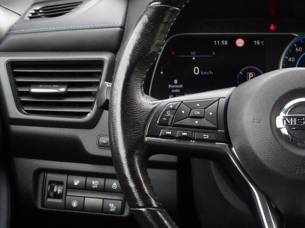 Nissan Leaf n-connecta 40 kwh | incl. btw | 360 camera