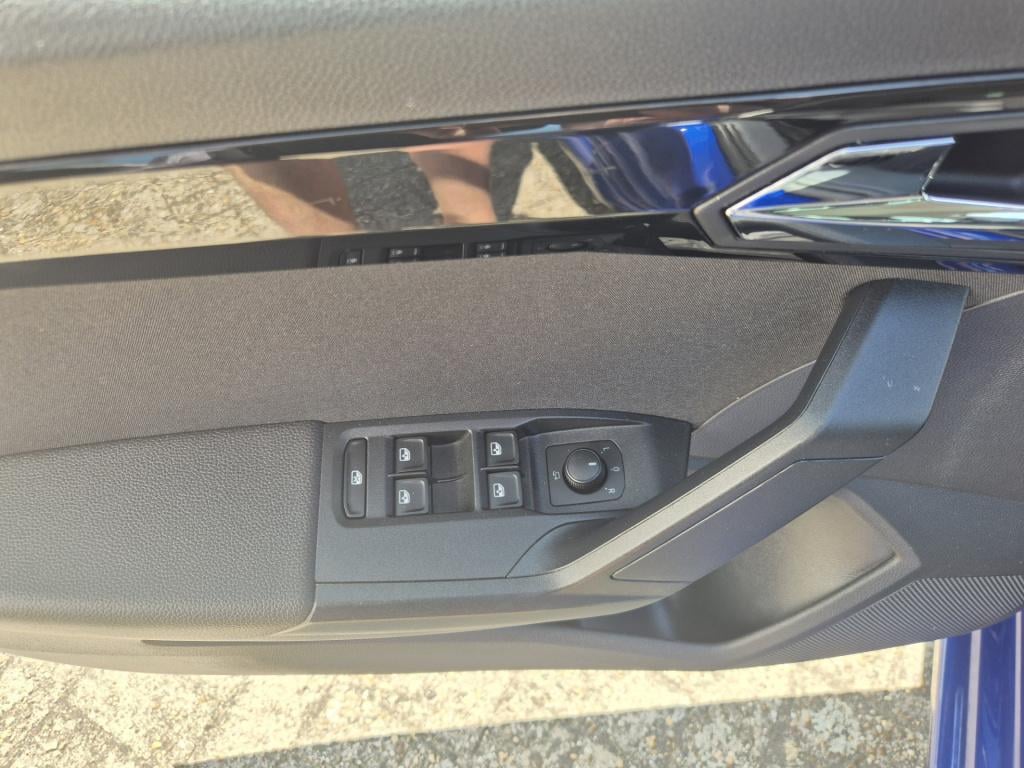 Seat Ibiza 1.0 tsi fr business intense 70kw / 95pk