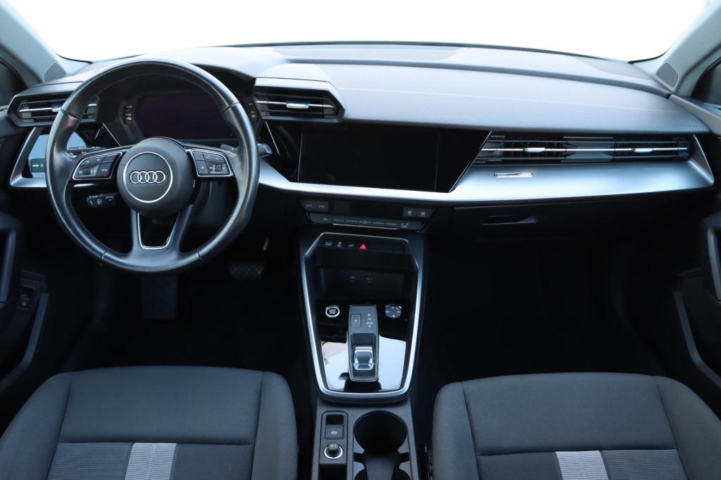 Audi A3 sportback 40 tfsi e edition 204pk s tronic