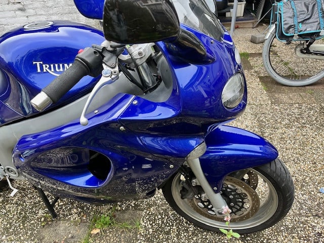 Te koop: Triumph sprint st 955i