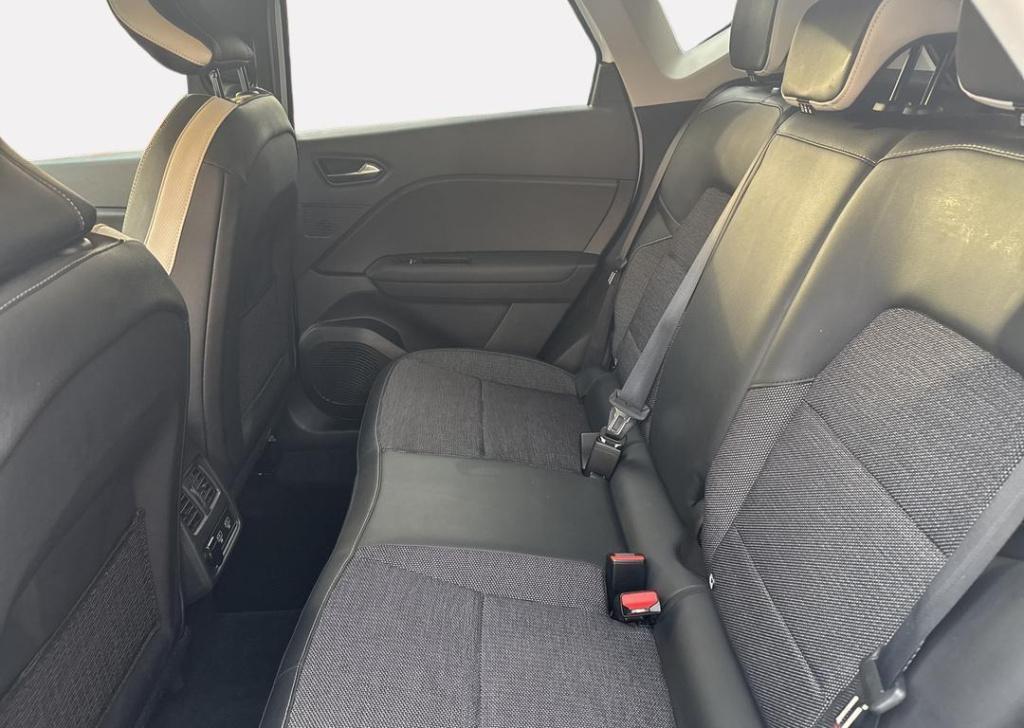 Renault Captur 1.6 e-tech plug-in hybrid 160 intens