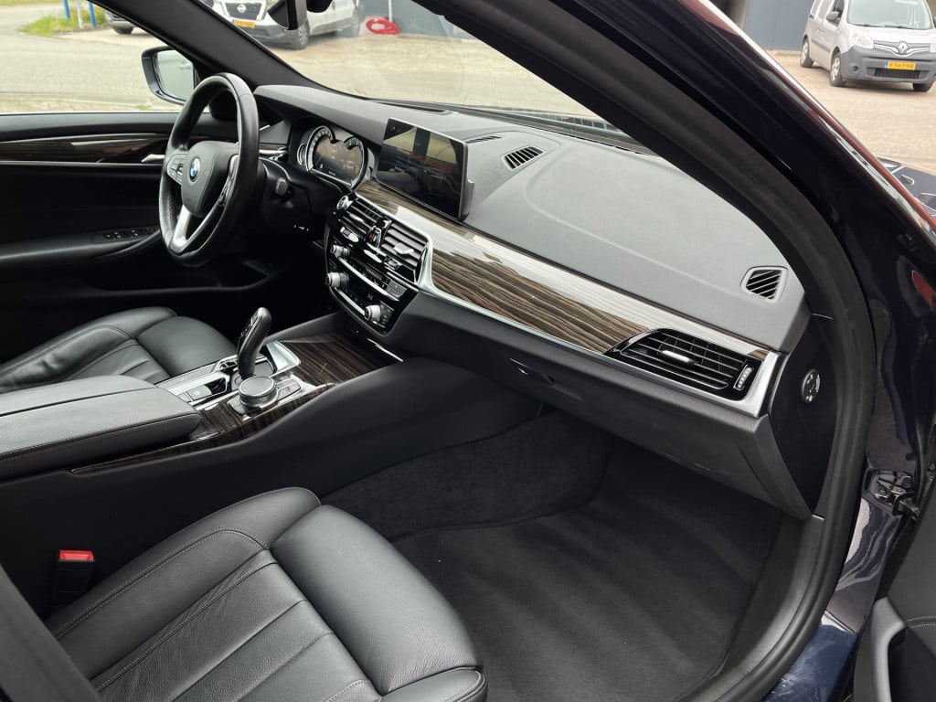 BMW 5 Serie touring 540i xdrive high executive memory aut. | navi | camera 