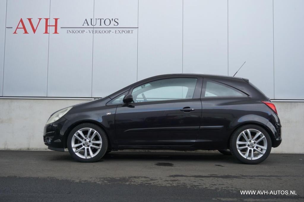 Opel Corsa 1.4-16v enjoy