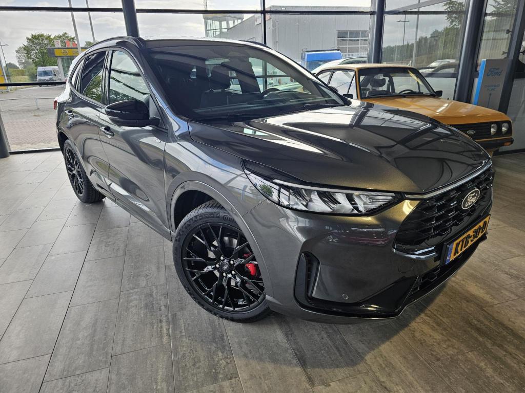 Ford Kuga 2.5 phev st-line x