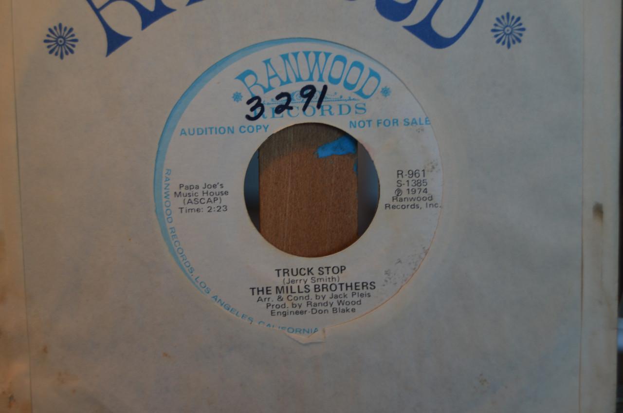 Bijzondere singles The Mills Brothers (Sample copies e.d.) (1)