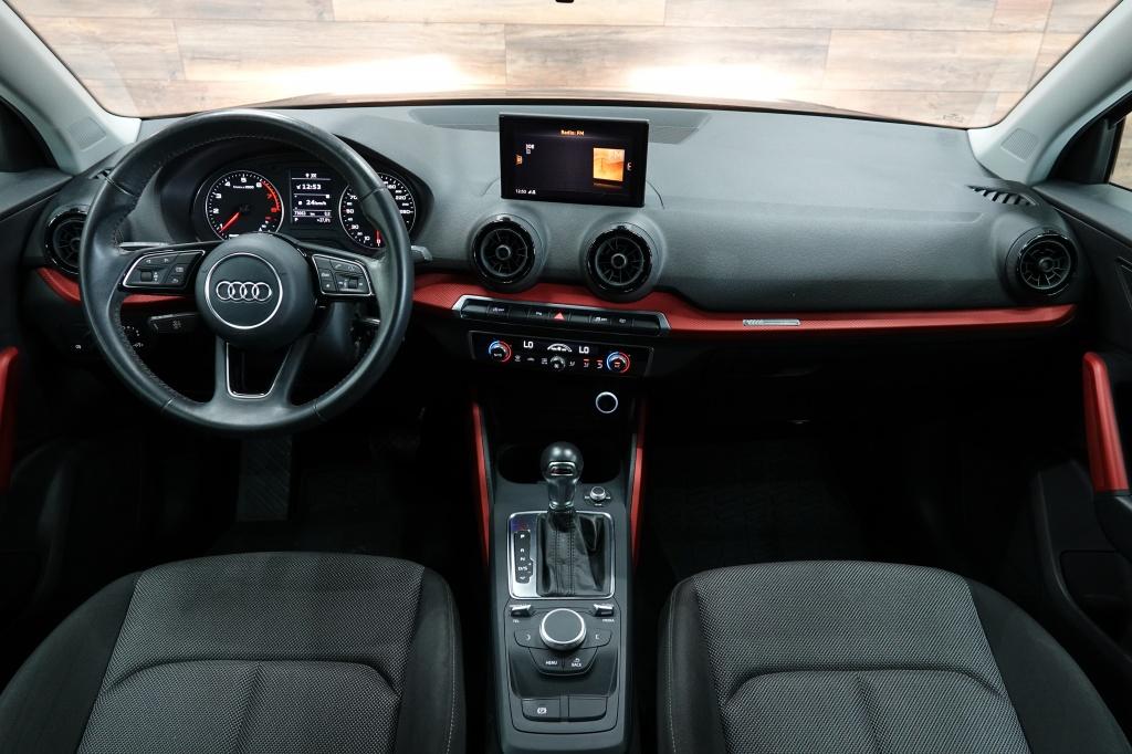Audi Q2 1.4 tfsi | bluetooth | pdc | 19" |
