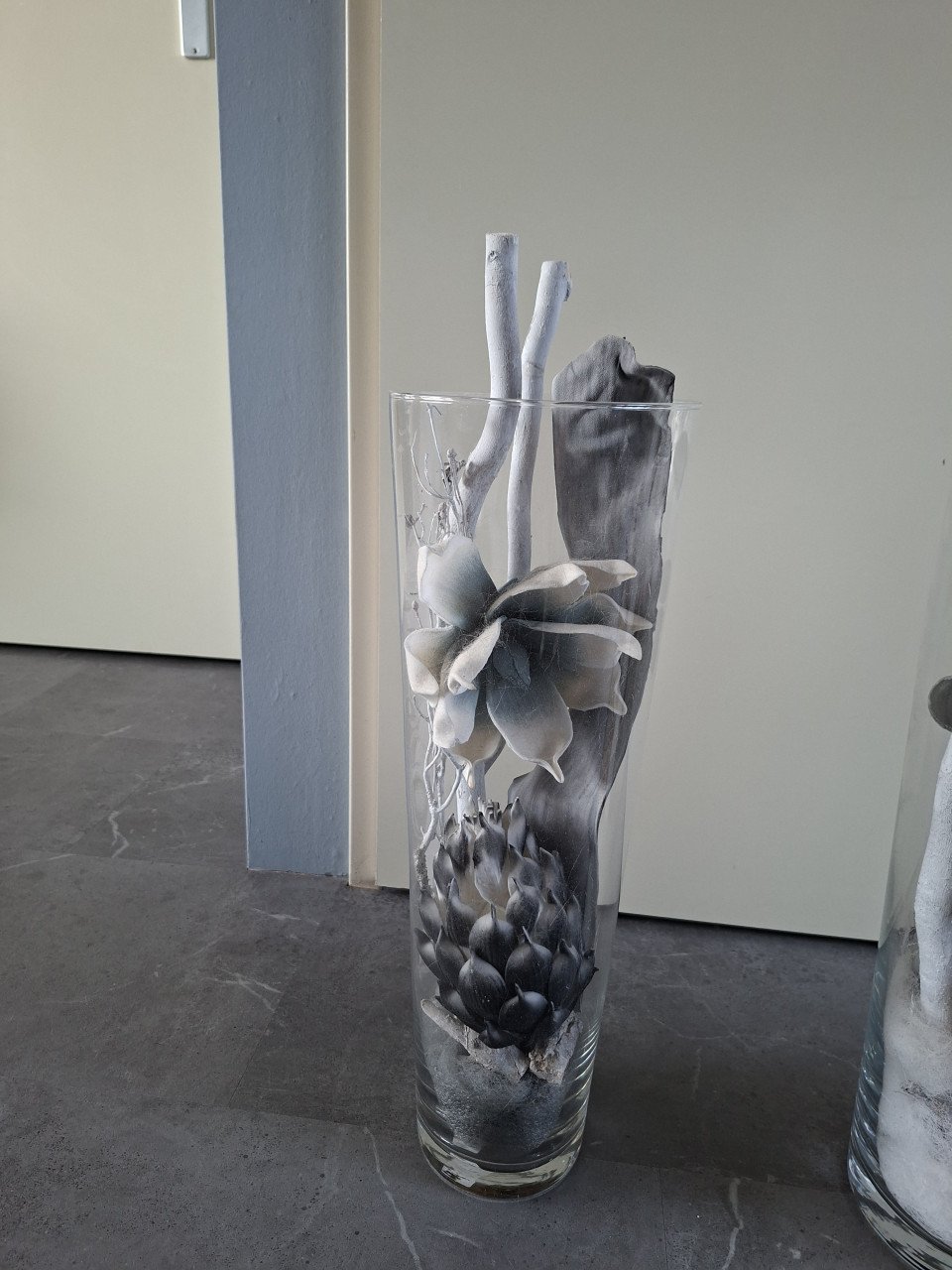 3 vazen met kunstbloemen